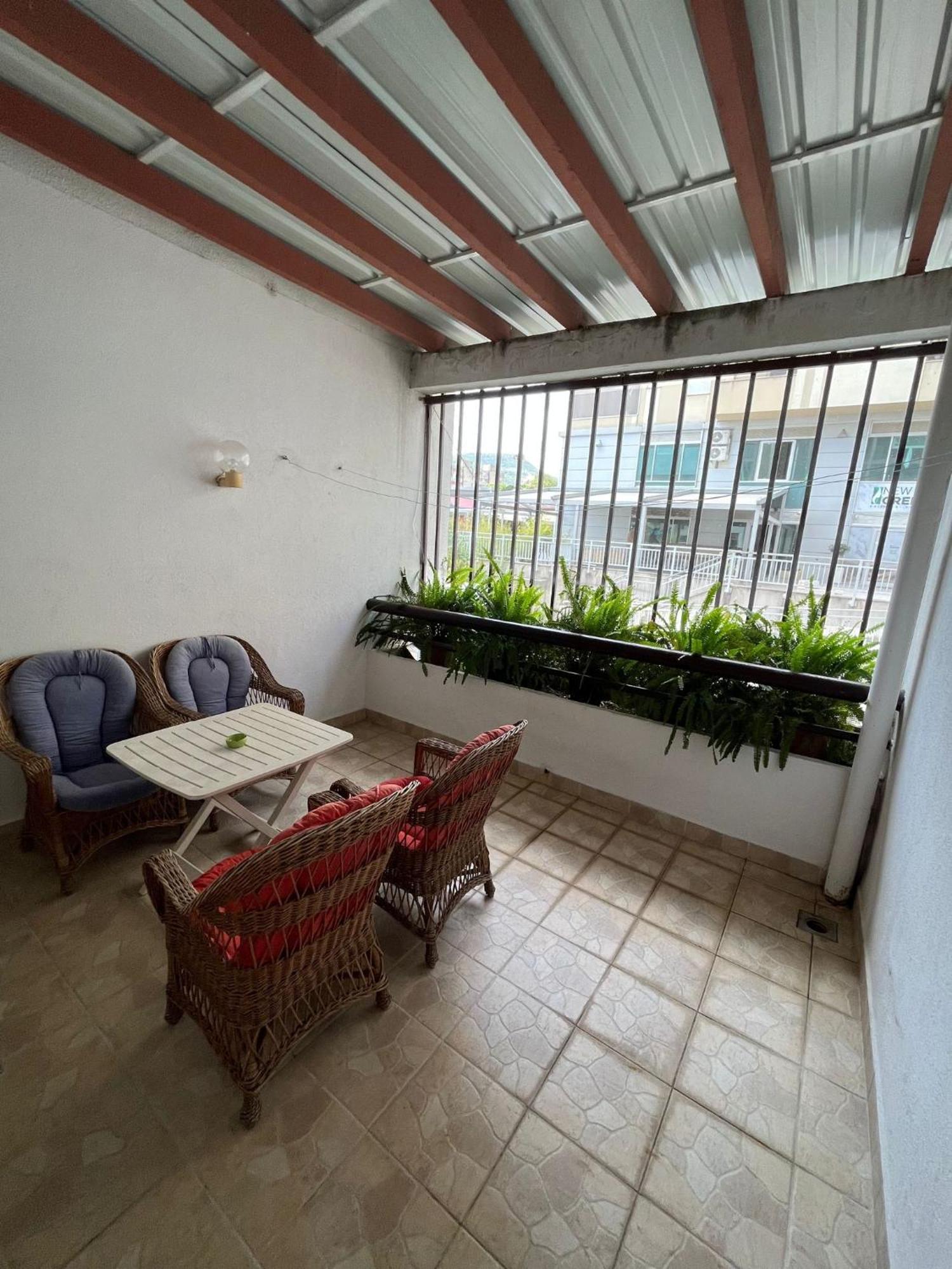 Apartment Centropolis Mostar Esterno foto